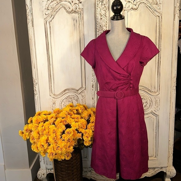 Julian Taylor Vintage Look Waisted and Belted Short Sleeve Faux Wrap Dress S/12 - Picture 1 of 9